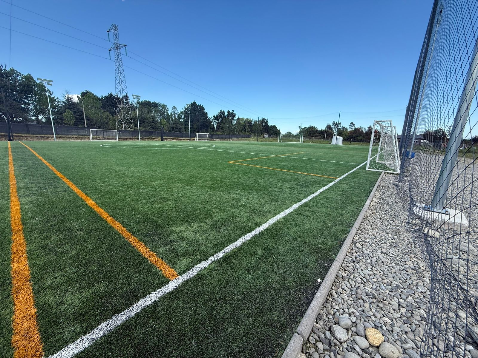 Cancha vista lateral